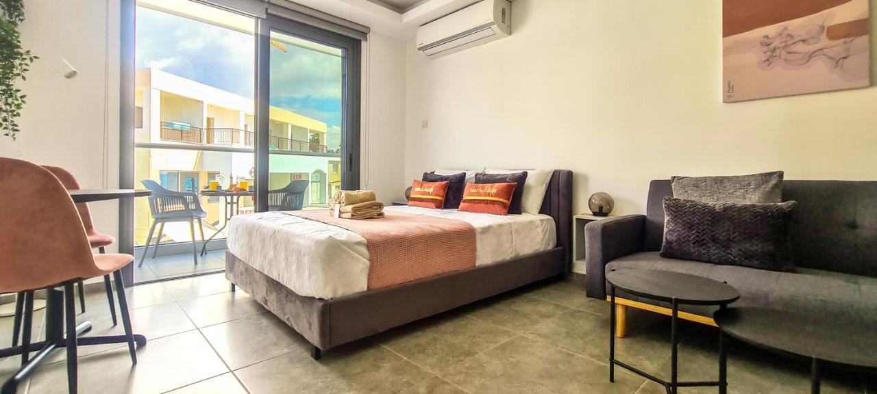Апартаменти Phaedrus Living: Seaside Luxury Flat Athina 115 Пафос Екстер'єр фото